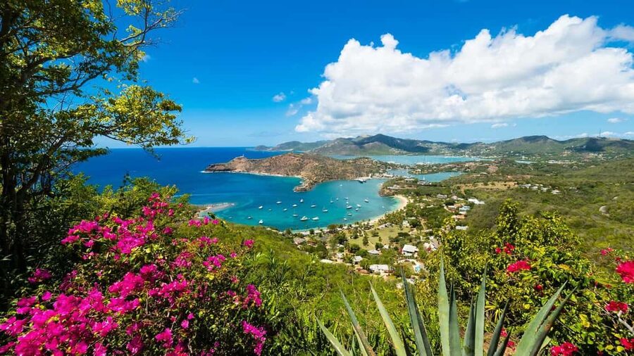 Antigua: Shirley Heights Sunset Party Transfer - Resort pickup makes the evening simple
