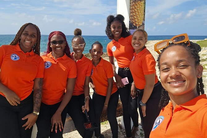Biggvee Bus Adventure - What the guides add to the day