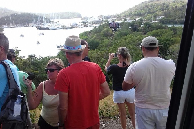 Circumnavigate Tour - Fig Tree Drive: a change from coast to interior