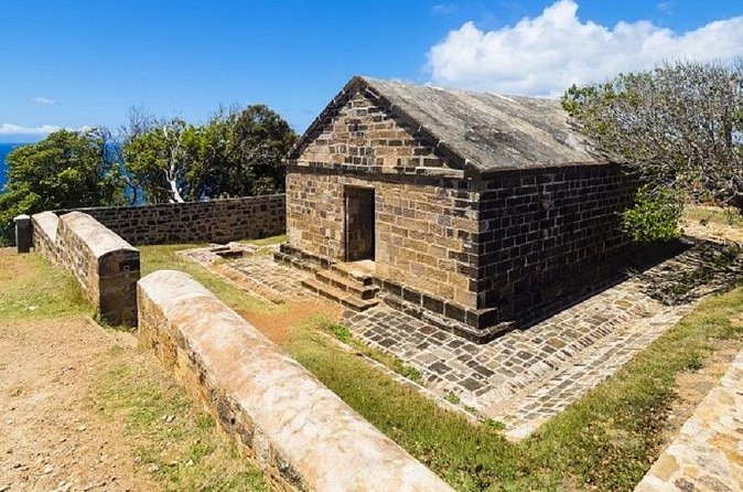 Discover the Best of Antigua Sightseeing Tour - Eagle Transfers - Dow’s Hill adds context when the clock allows