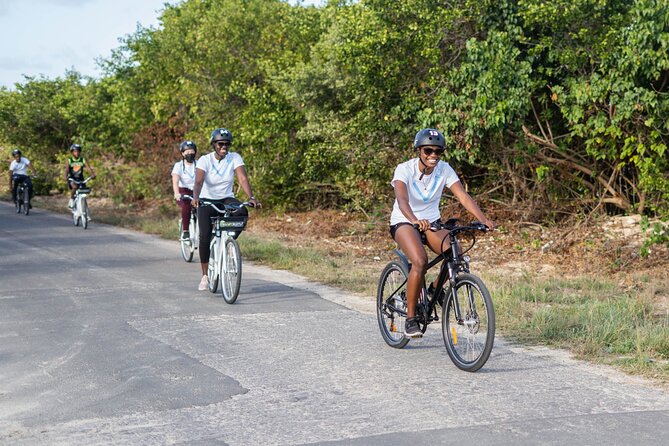 E-Bike Historical Sunset Tour in Fort James - Mangroves, beaches, and the western coastline