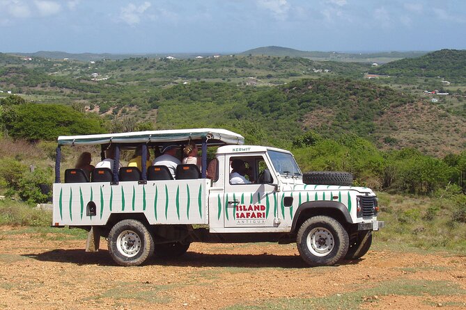 Island Safari Discovery - Picnic lunch, drinks, and local flavor