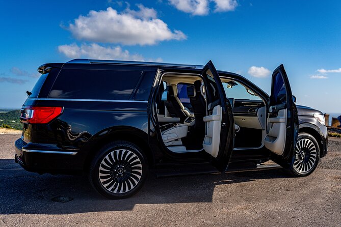 Luxury Airport transfer from or to Antigua Airport - Booking details worth checking