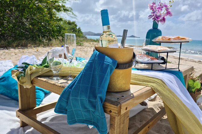 Luxury Private Picnic with Caribbean Cuisine - What your two hours at Runaway Beach look like