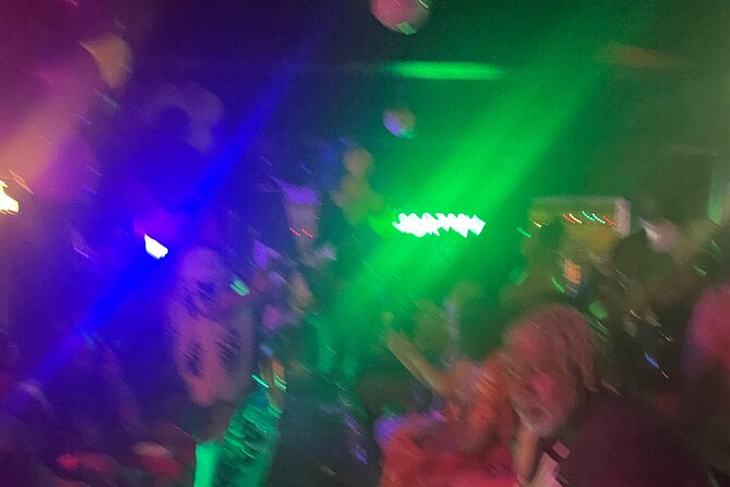 Nightlife Tour of Antigua and Barbuda - The value of having a local host