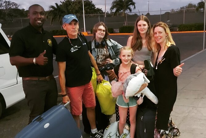 Private Airport Transfers to Antigua and Barbuda - Timing, Booking, and Cancellation