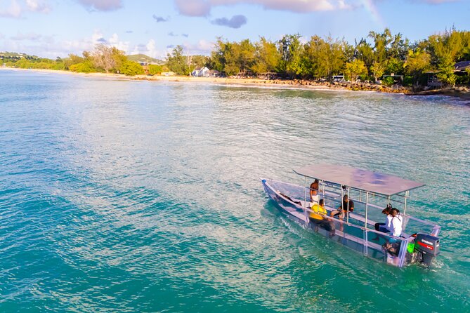 Reef Explorers Transparent Boat and Beach Tour - Deep Bay Beach gives you time to slow down