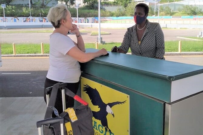 Round-Trip Transfer between Antigua Airport and Antigua Hotels - Landing at V.C. Bird International Airport