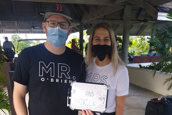 Round-Trip Transfer between Antigua Airport and Antigua Hotels - Returning from your hotel to the airport