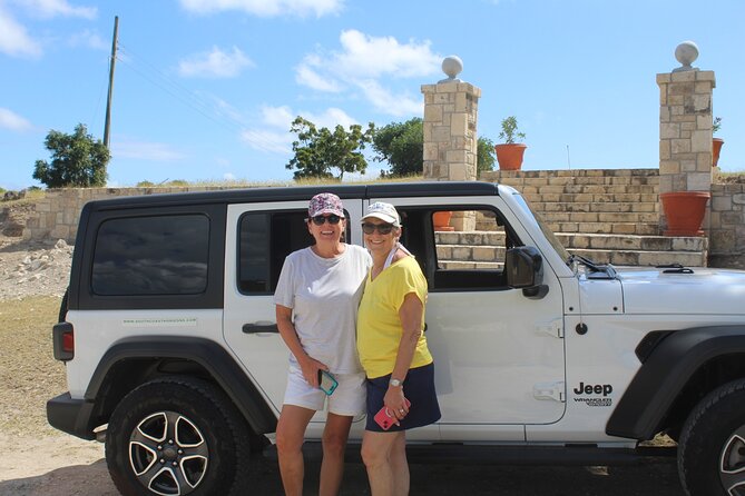 SoCoHo Luxe Private Jeep Wrangler Tour - Long Bay is the cool-down you want