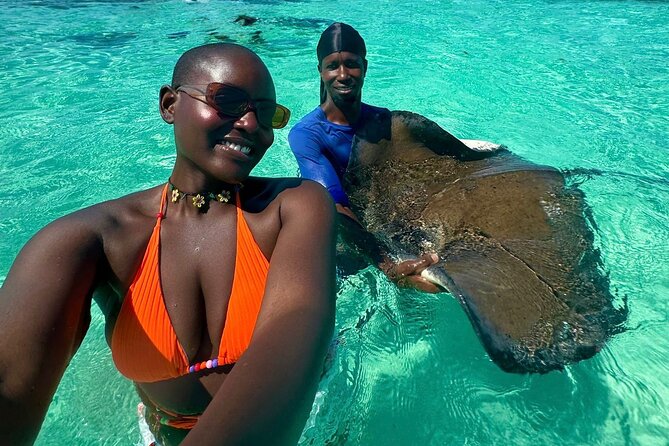 Stingray City Experience Antigua - Cruise Ship Passengers Edition - Getting into the water with the stingrays