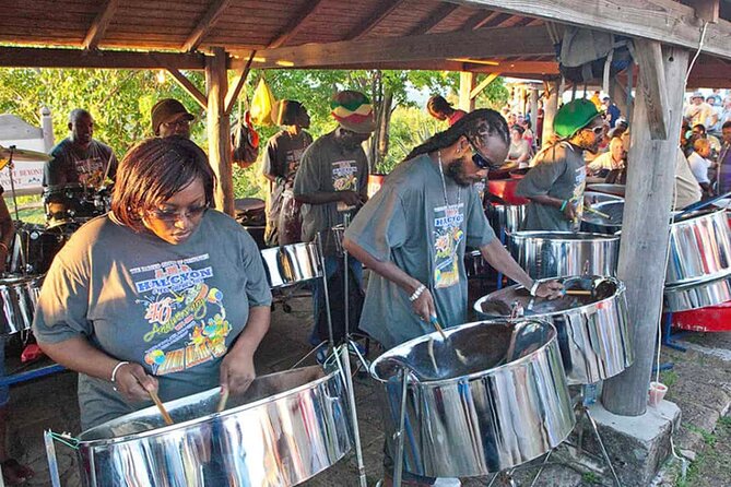 Sunset party at Shirley Heights - SHARE round trip - Food, rum punch, and the extra costs
