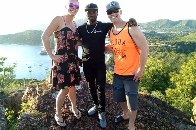Taxi to Shirley heights lookout Sunday social package - Sunday Social or Thursday departure?